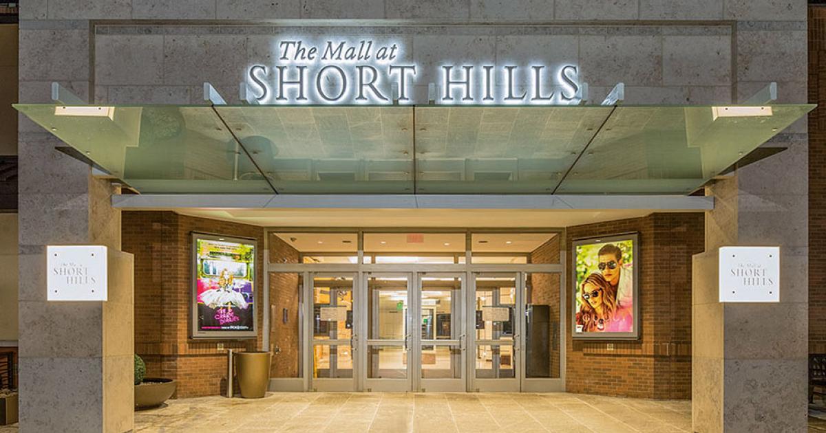 Upscale: The Mall at Short Hills NJ (Walking POV Tour) Apple Store • April  25, 2021 